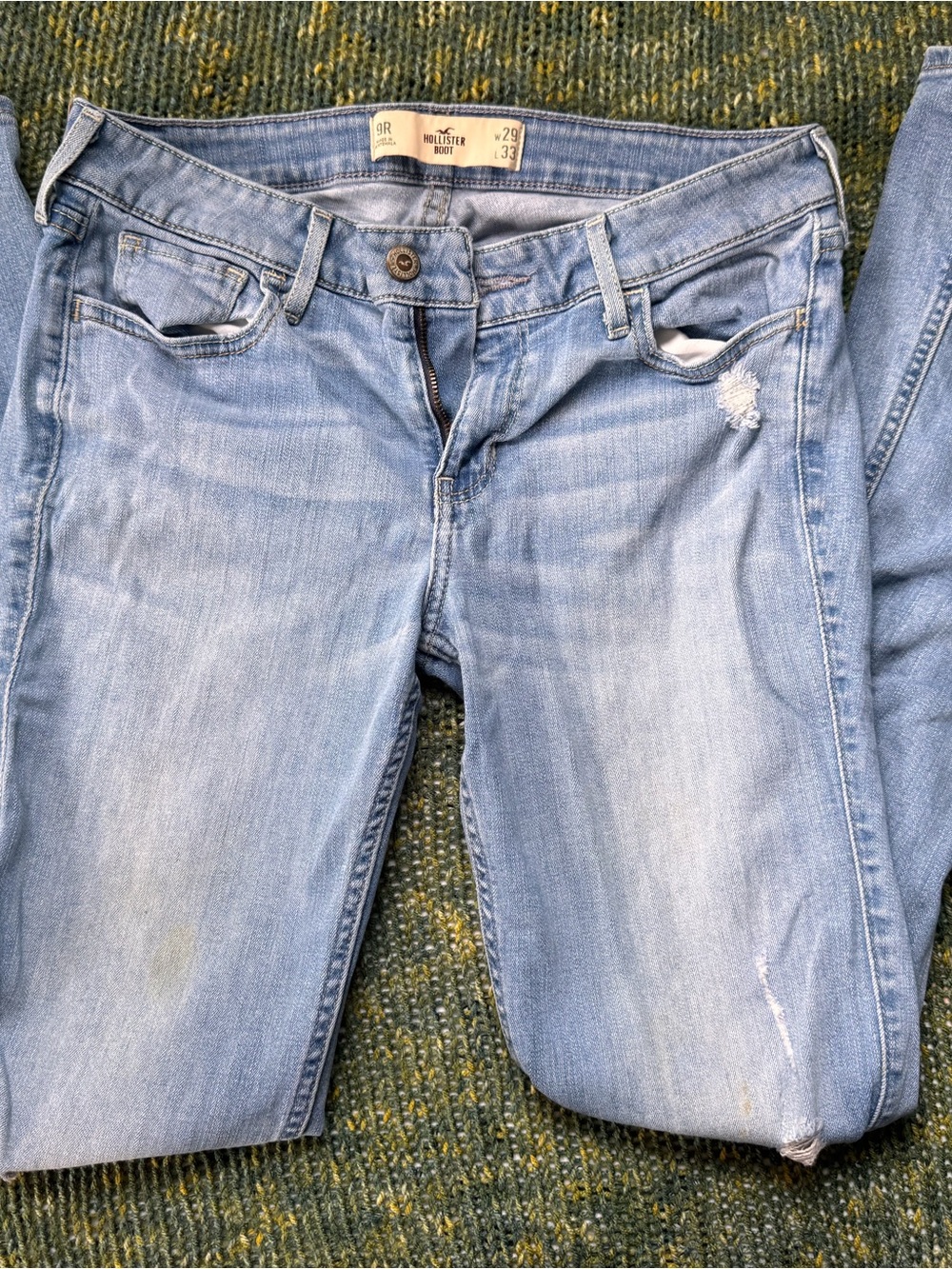 Hollister Light Wash Skinny Low-Rise Jeans
